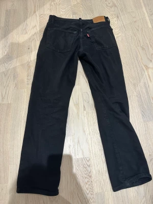 Replay 501 - Replay 501 i storlek w25 l26 skriv vid funderingar pris kan diskuteras.