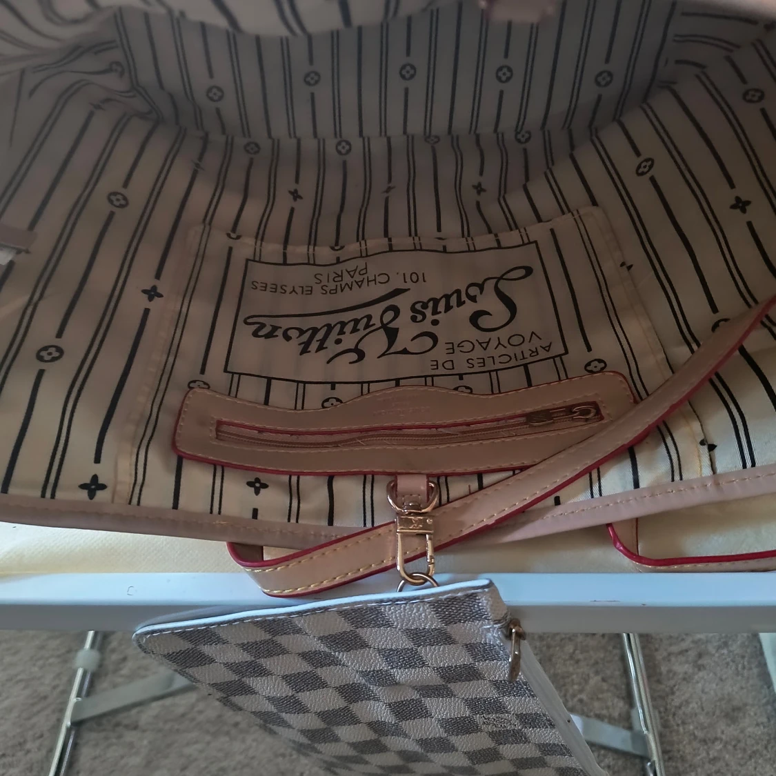 Luis vuitton väska  - 90