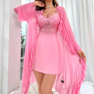 Underkläder/nattlinne - Helt oanvänd, inte ens testad. Råkade beställa fel. Köpt för 230kr.  