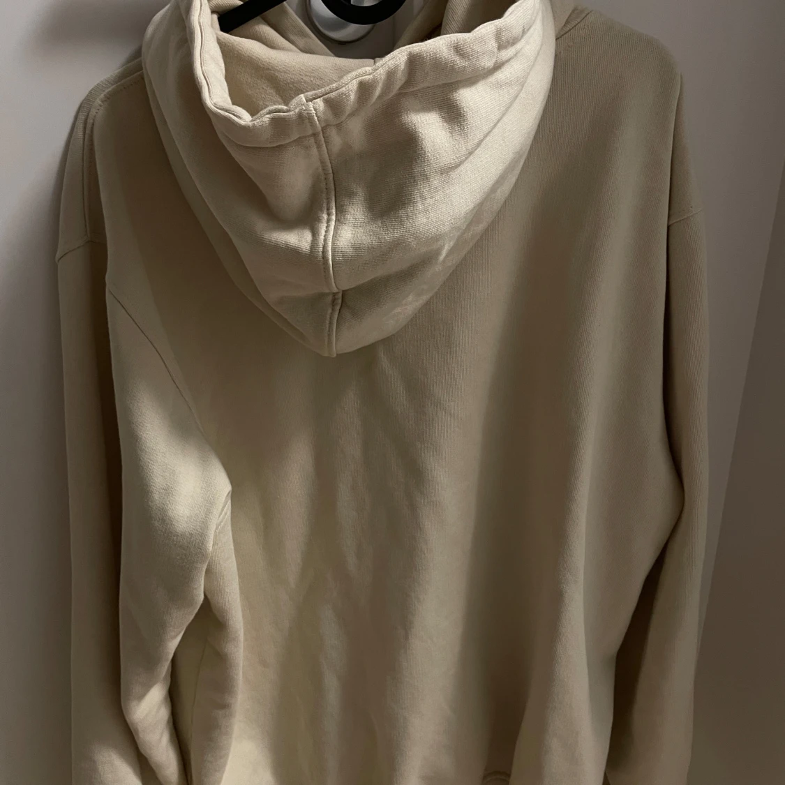 Beige hoodie från Studio Total - 90