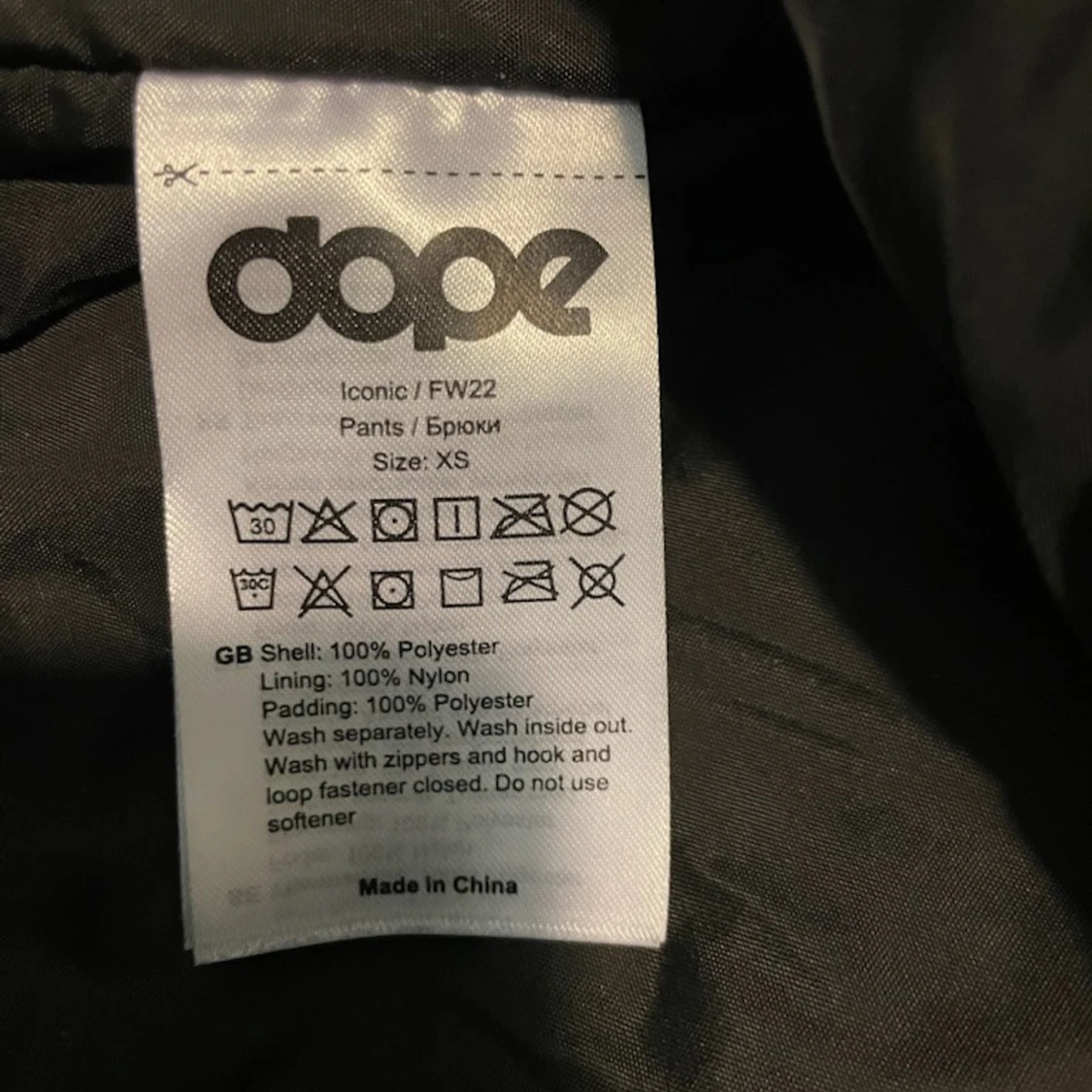 Svarta byxor från Dope - 91