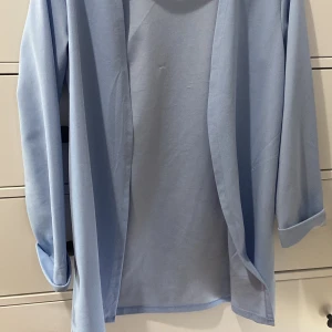 Tröjkofta - Säljer denna eftersom den inte används längre Använd några gånger  Köpt för 150