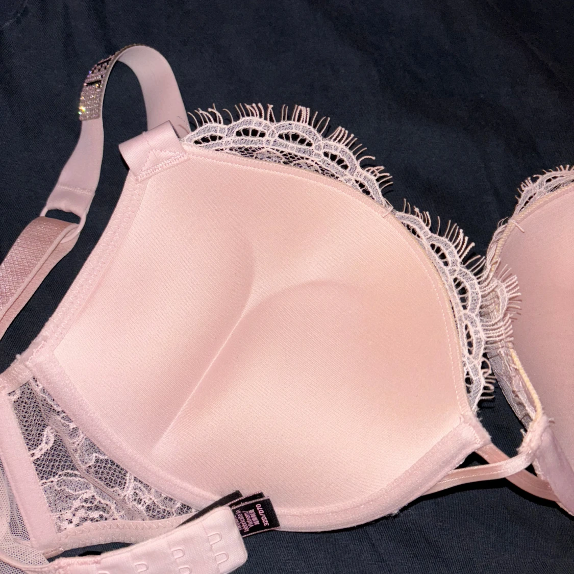 Victoria’s Secret - 92