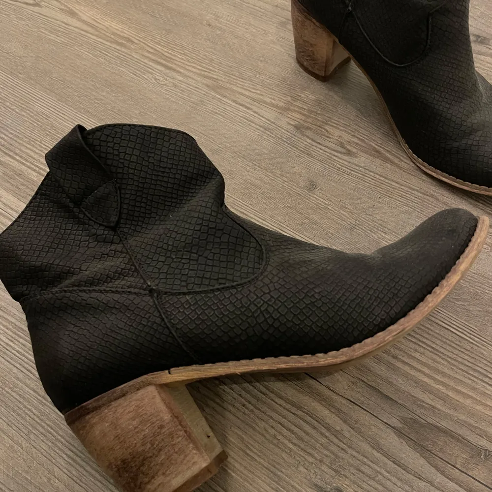 Ankelboots från Even&Odd Storlek 41. Skor.