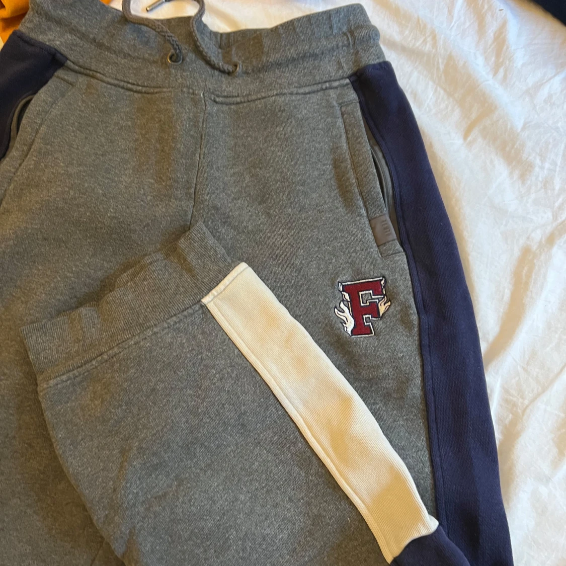 Rihanna x puma sweatpants - 92