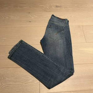 Dondup George Jeans  - Skick: 8.5/10 Nypris 2499kr Storlek: 30