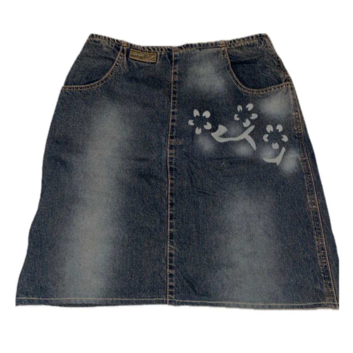 Jeanskjol med blommönster