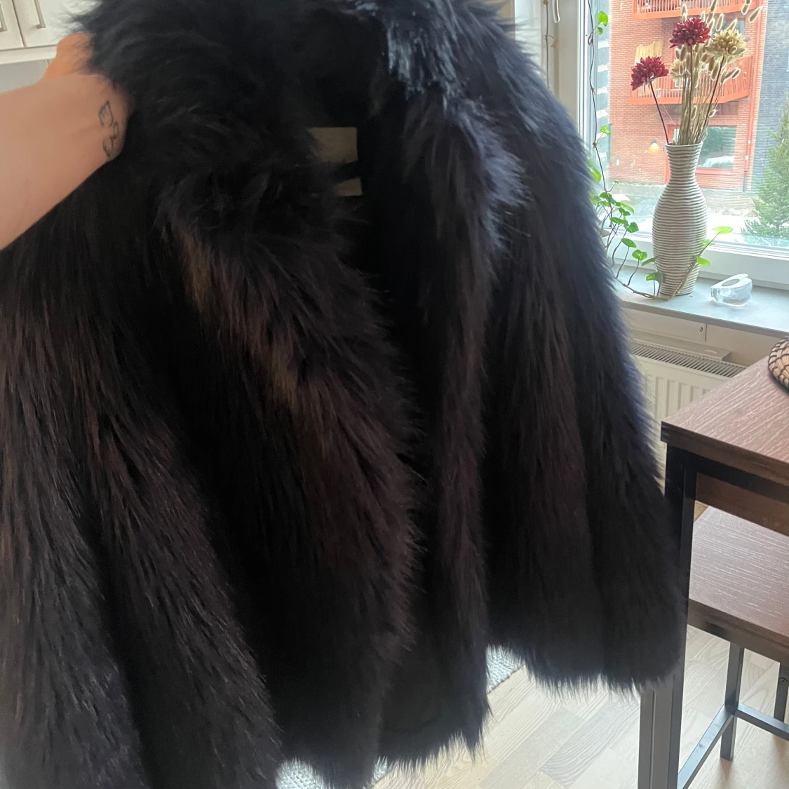 Svart pälsjacka från FWSS - 2