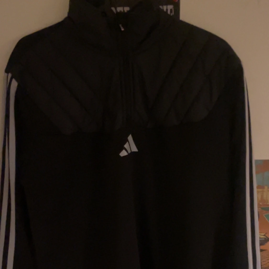 Svart jacka från Adidas - 90