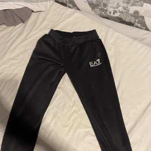 ea7 byxor - ea7 byxor svart