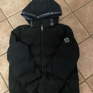 Gant jacka - Snygg Gant Jack u bra kvalite