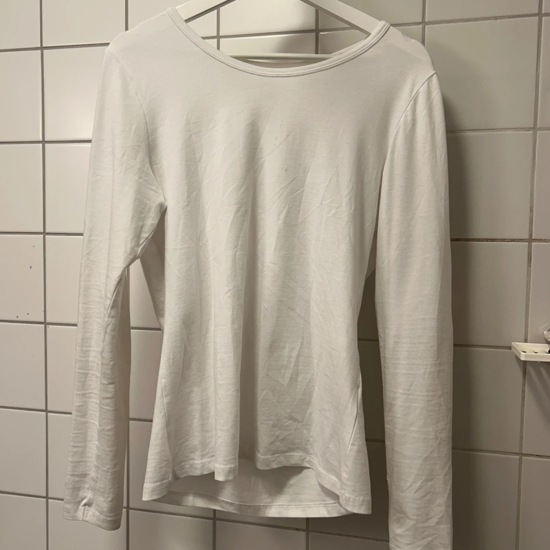 Vit långärmad tröja - 1