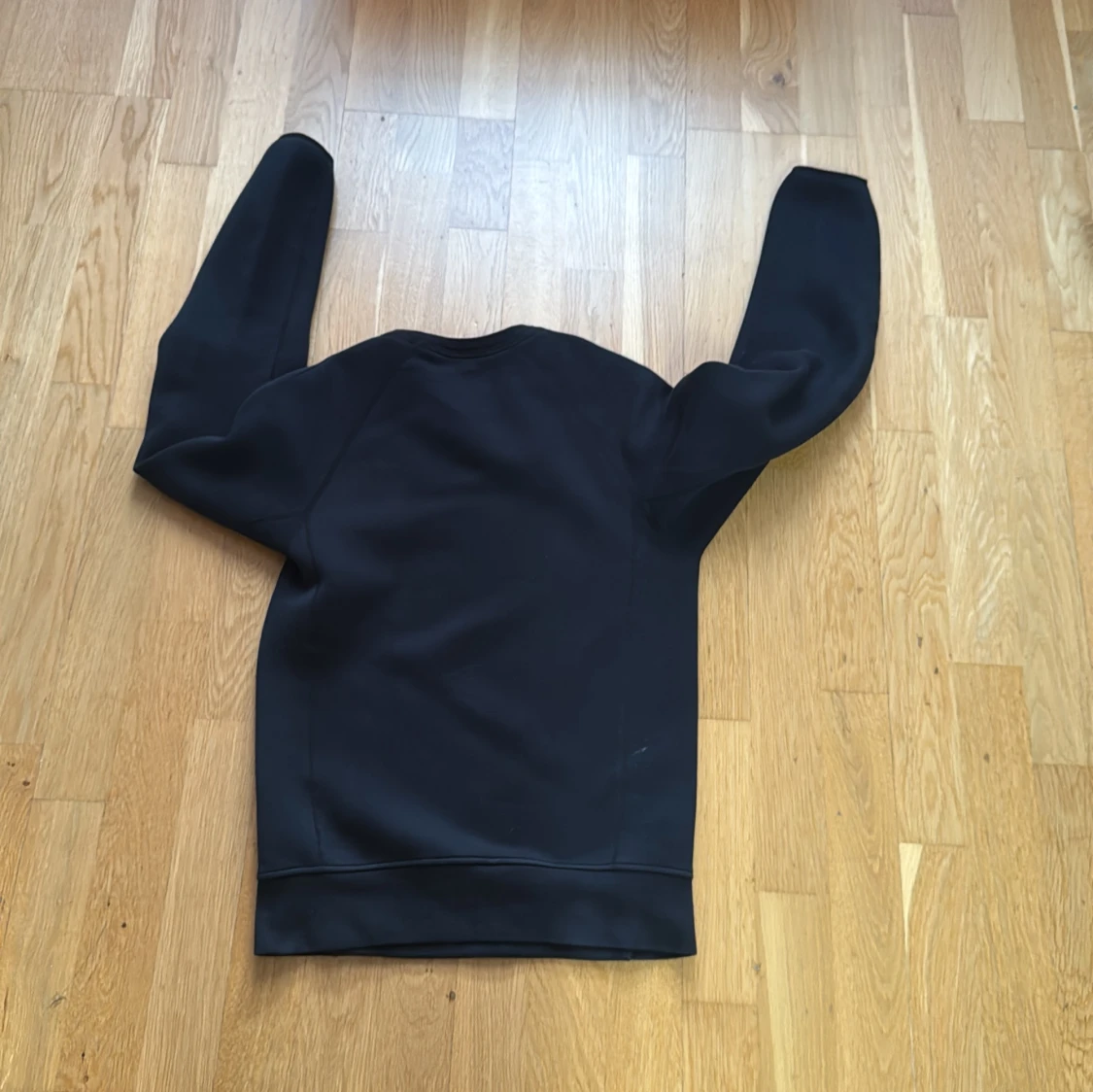 Svart tröja från Nike  - 2