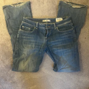Lågmidjade jeans - Jättefina jeans lågmidjade 