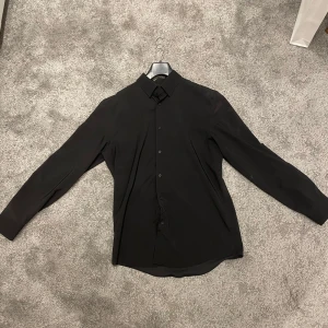 Zara skjorta - skick 8/10 | för frågor skriv!