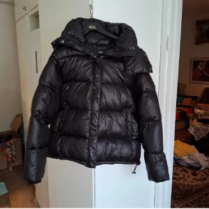 Bikbok jacka  - Bra skick men kommer inte till användning 