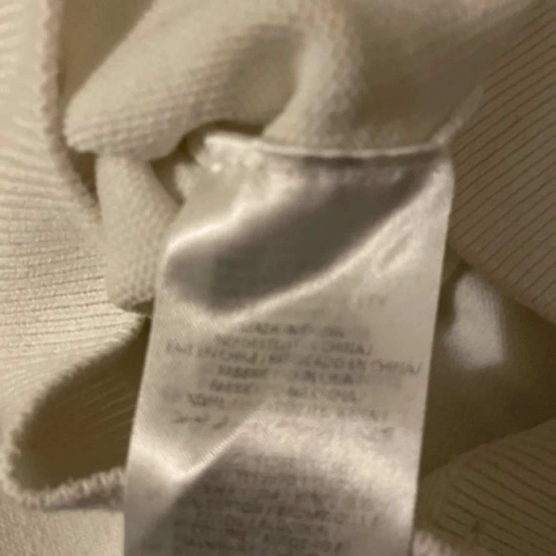 Vit tröja från GANT - 93