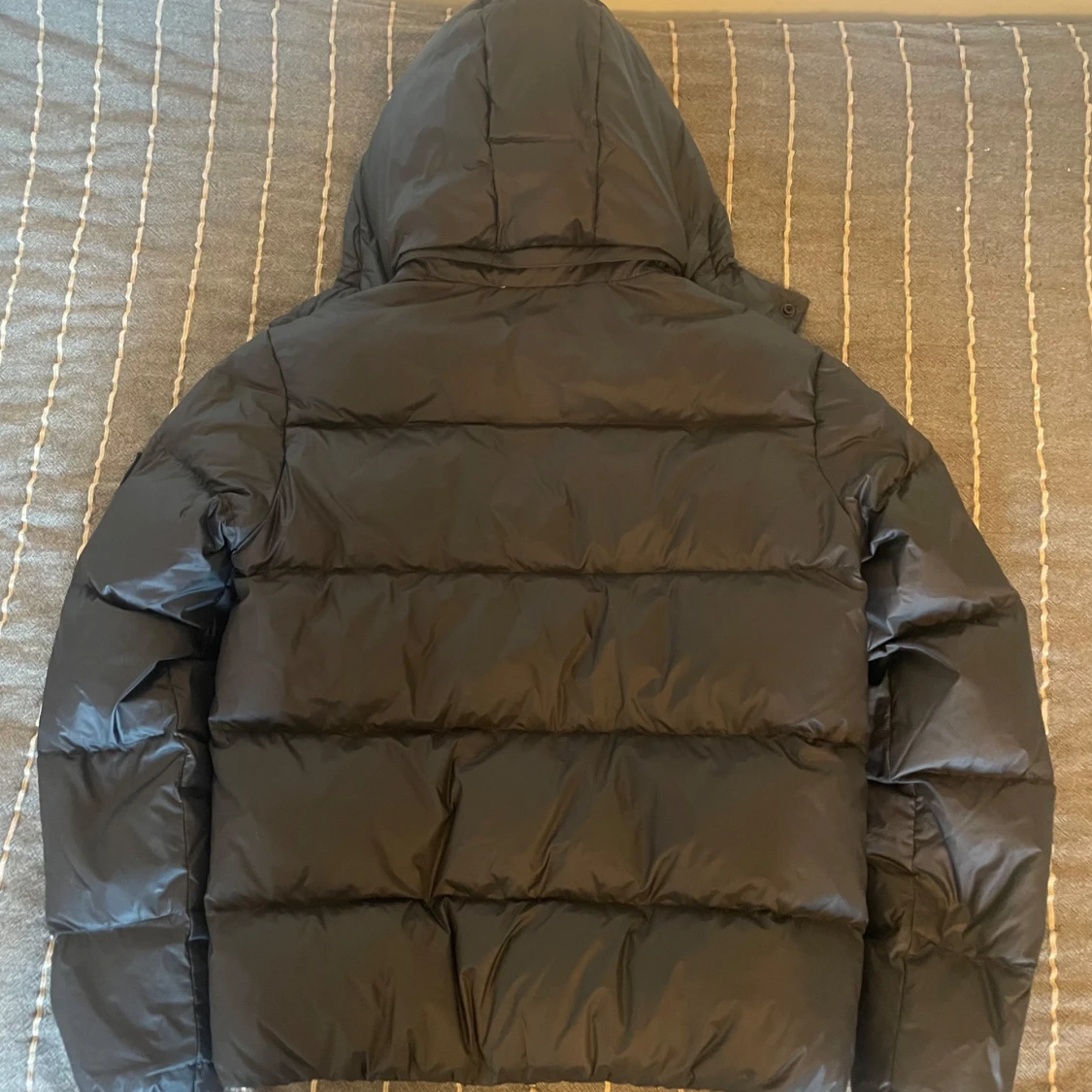 Calvin Klein jacka - 90