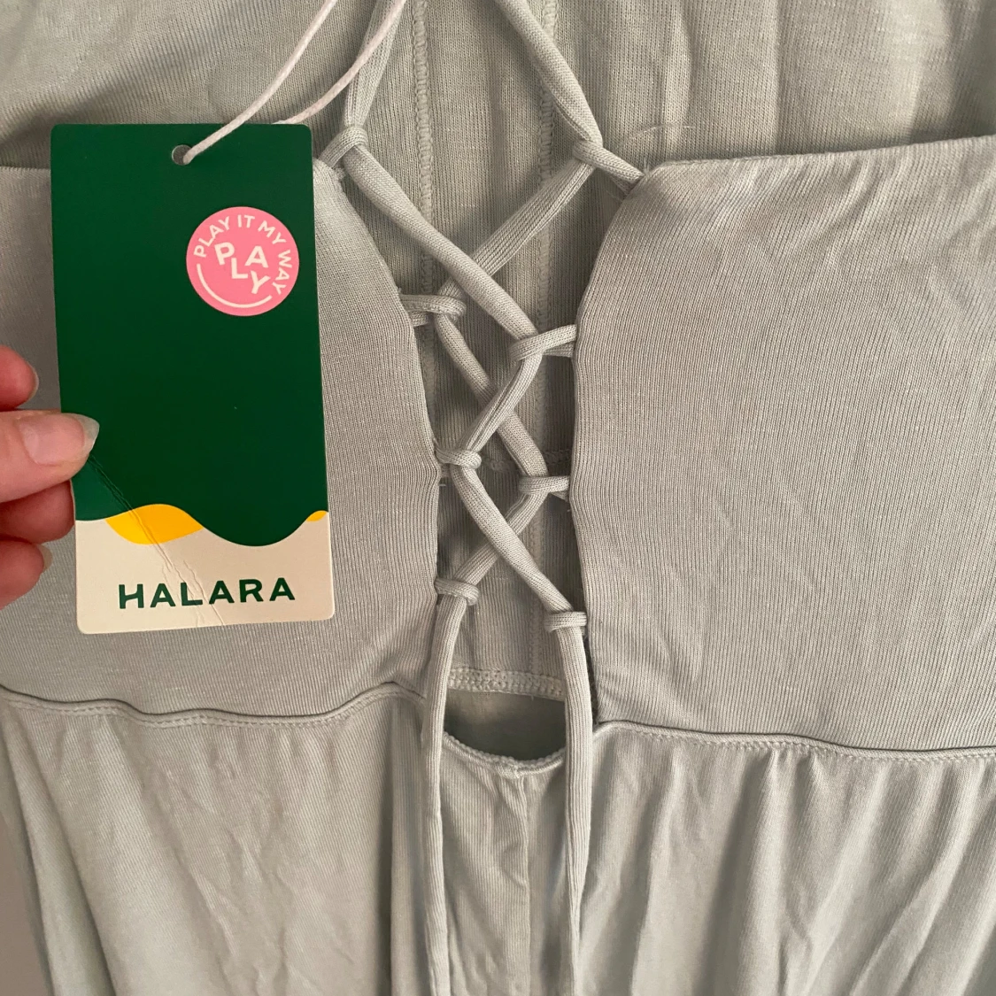 Ljusgrön långklänning från Halara - 91