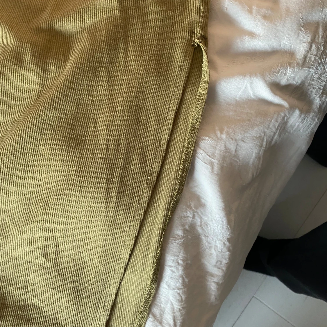 Beige ribbad långklänning - 90