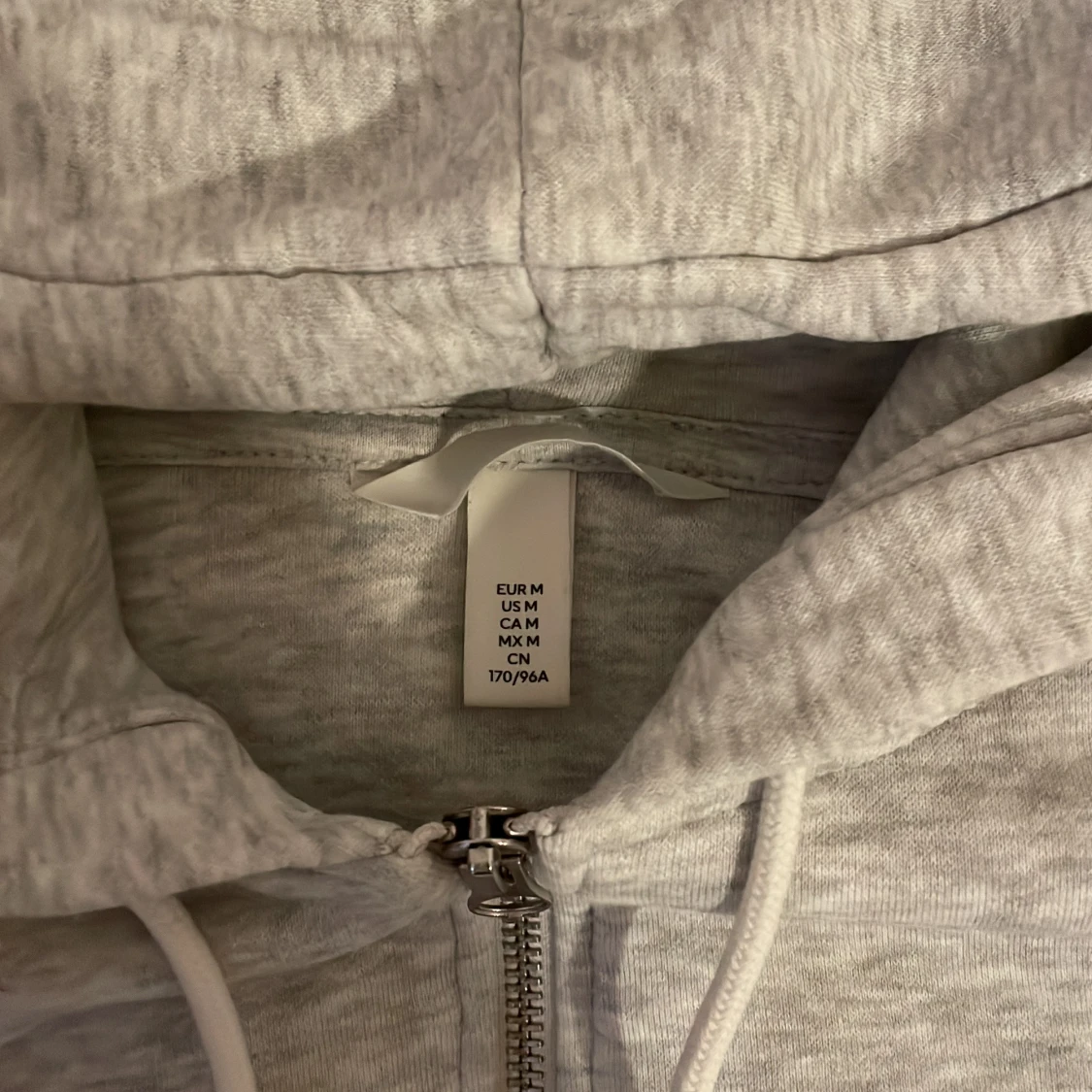 Grå kofta från hm - 90