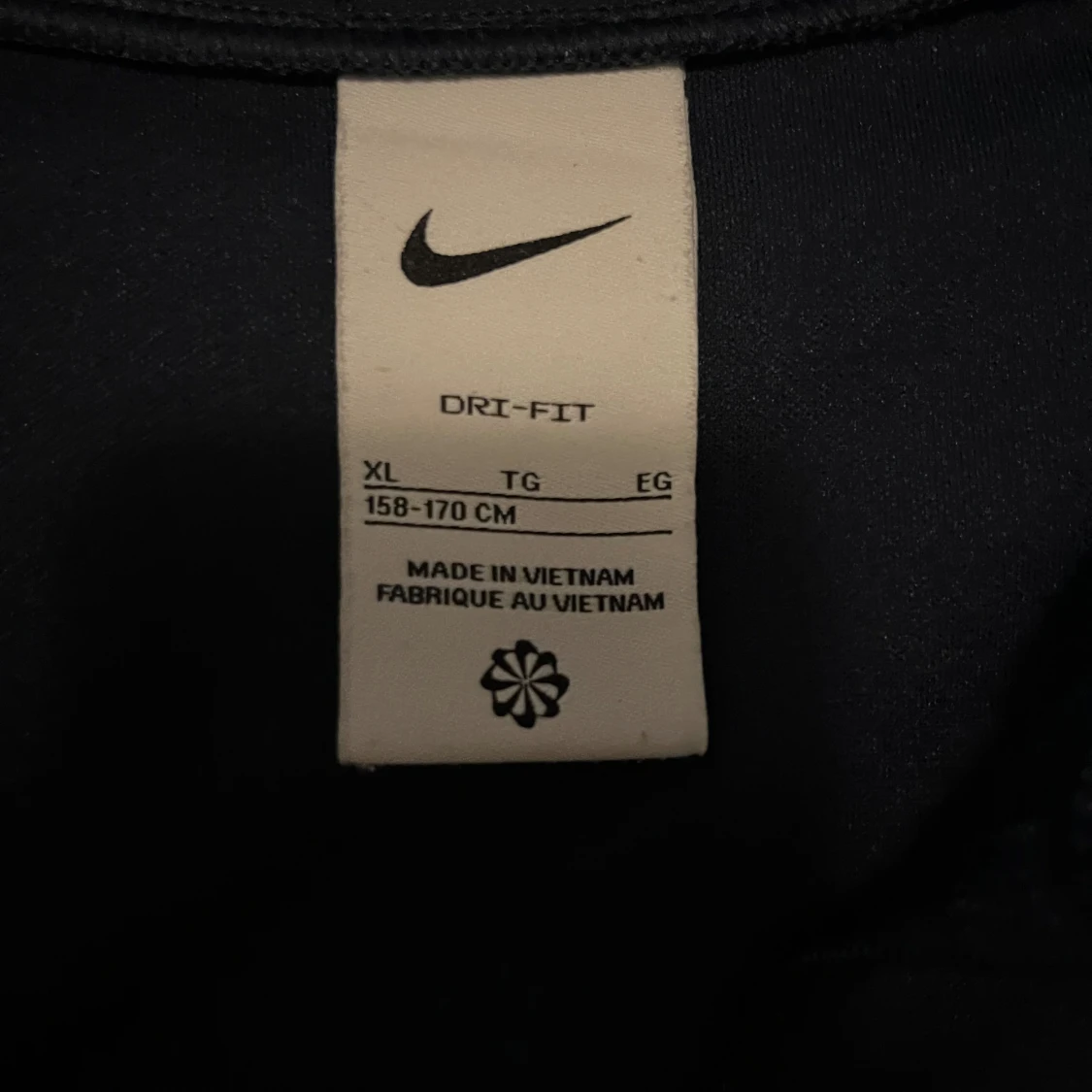 Mörkblå långärmad tröja från Nike - 91