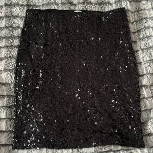 Paljett kjol - En väldigt fin kjol, i fint skick. 