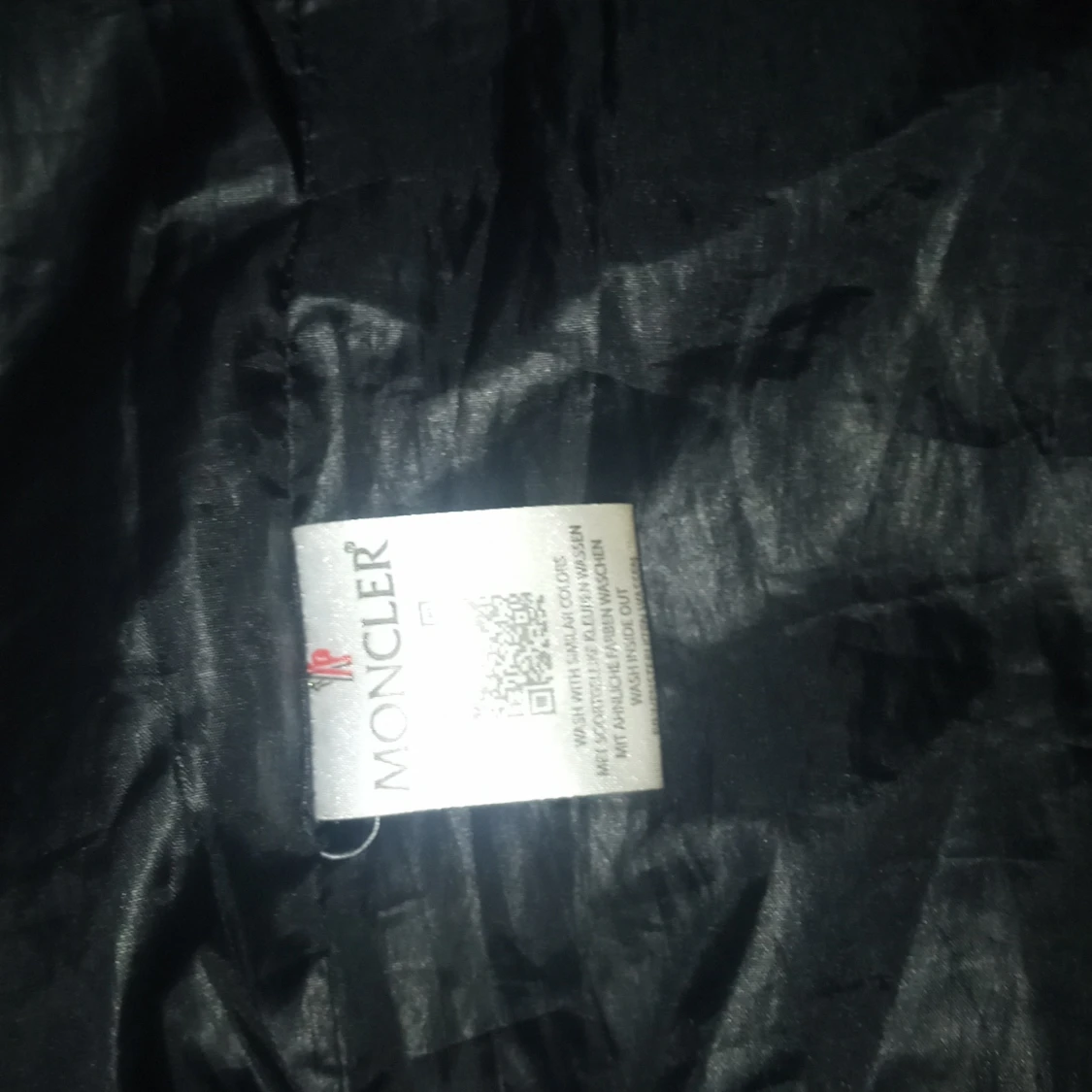 Svart dunväst från Moncler - 2