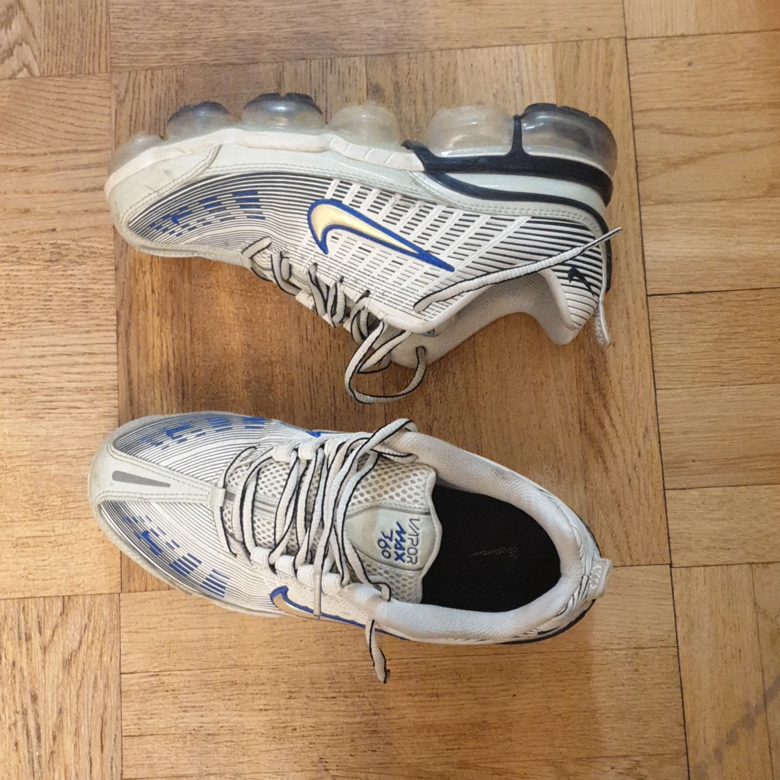 Nike Air Max 360 i vitt och blått - 3