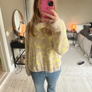 Stickad tröja - Ascool stickad tröja från ArmedAngels❤️ Storlek L på lappen men passar mig som har M!