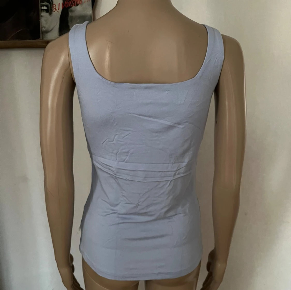 Linne som framhäver bysten - 90