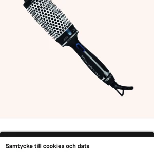 Björn Axén värmeborste  - Björn Axén borste is Torkel m, inga difekter som ny