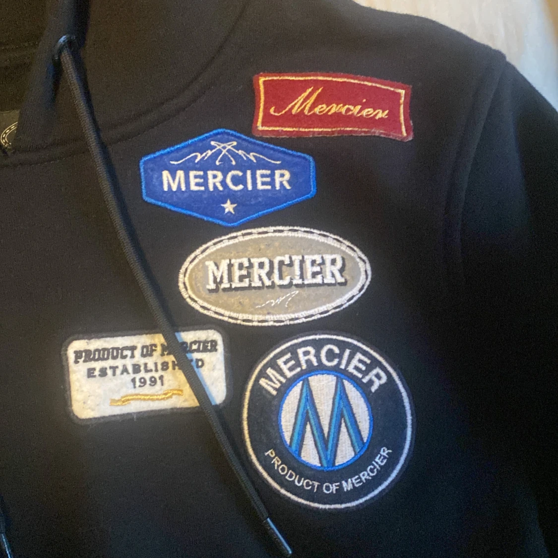 Mercier hoodie (svart) - 90