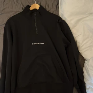 Half zipp - Half zipp Calvin Klein nästan aldrig använd som ny