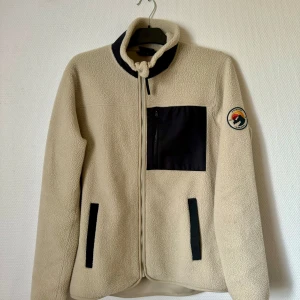 Pile fleecejacka  - Snygg och modern höstfleece! 