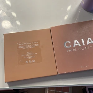 Caia palett 🩷 - Säljer då jag tycker den inte passar mig längre och använder inte så mycket, den är 75% kvar därför jag säljer den billigare. Men finns mycket produkt kvar i den. Det är Classy, förpackning medföljer!!  Nypriset är 445kr mitt 220kr. 🩷🩷