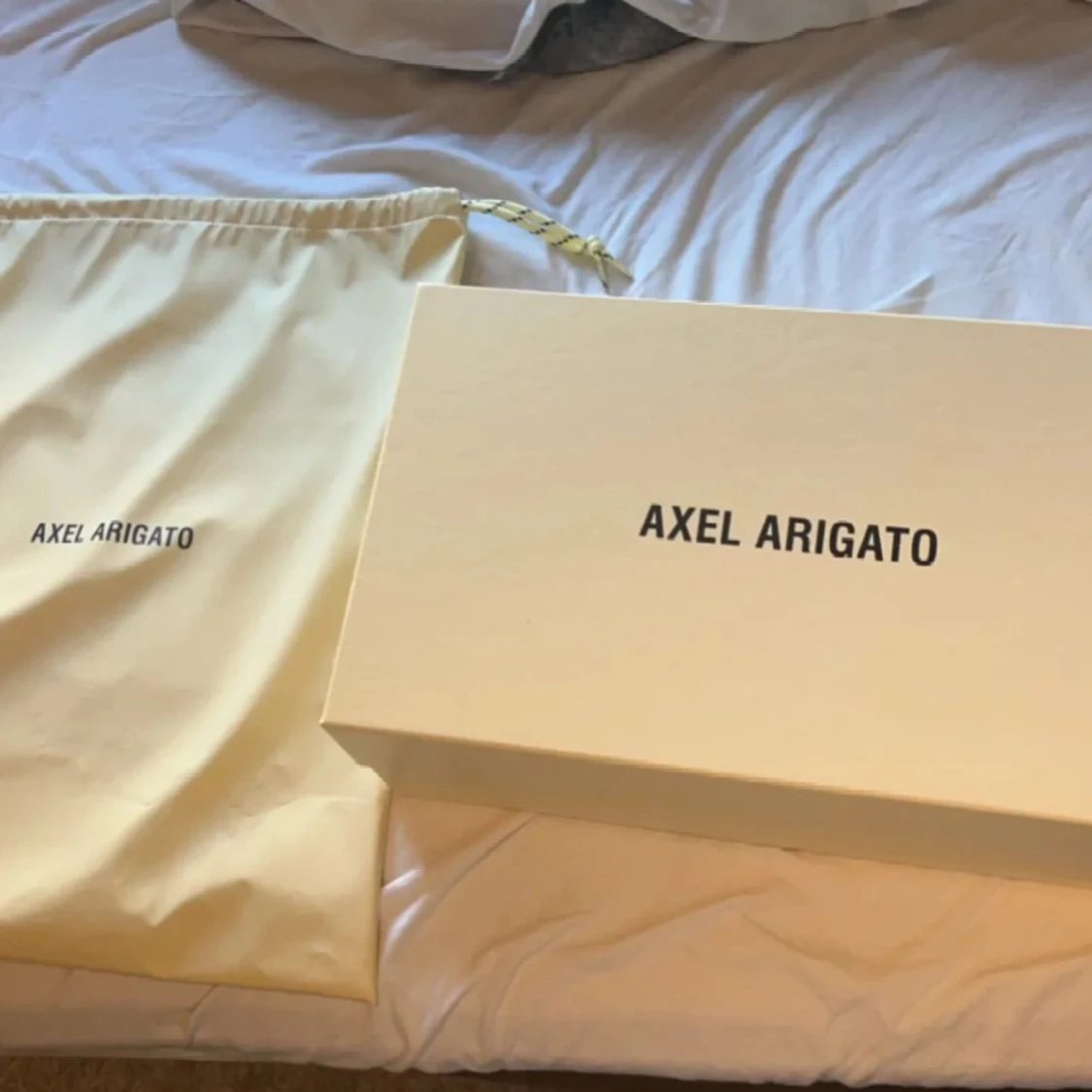 Axel Arigato  - 1