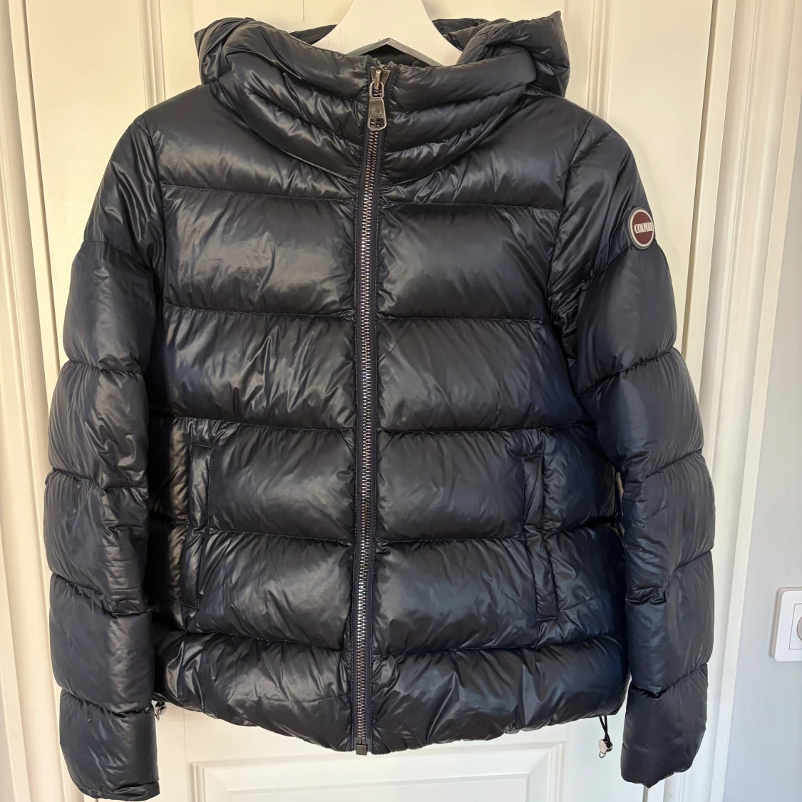 Mörk blå dunjacka från Colmar