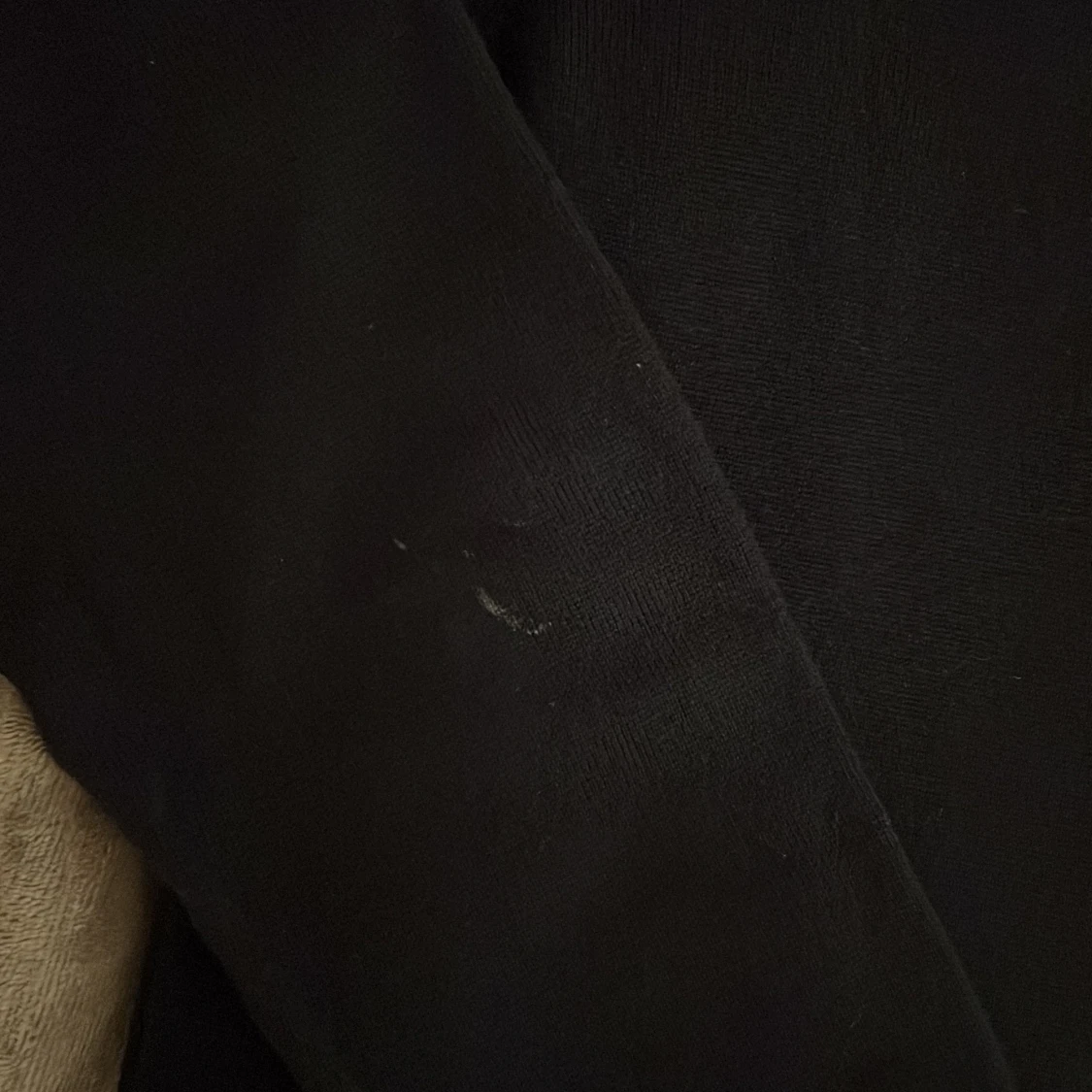 Mörkblå tröja från J.Lindeberg - 1