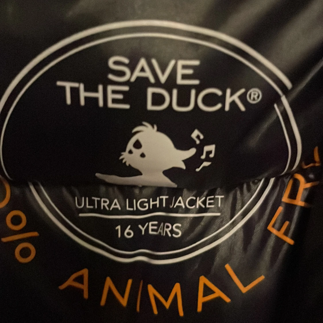 Svart pufferjacka från Save the Duck - 93