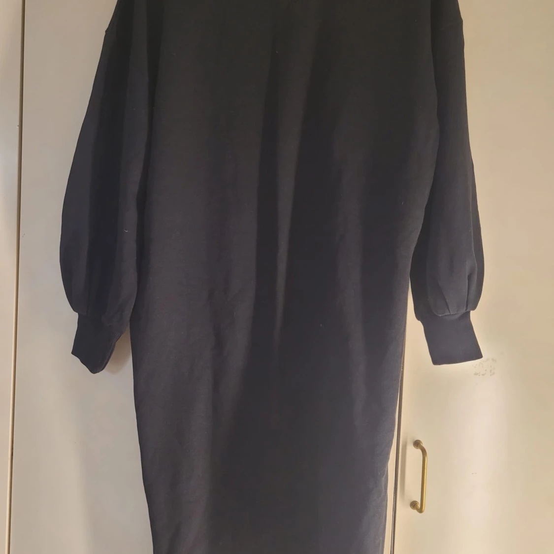 Svart långklänning från 152