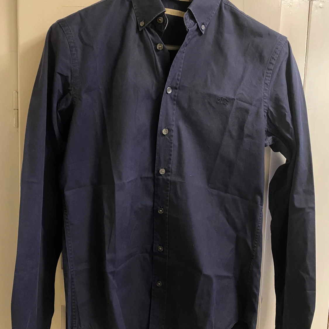 Mörkblå skjorta från Burberry