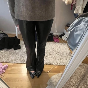 assnygga skinnbyxor - så snygga men kommer inte till användning, från new yorker💞pris diskuterbart!  