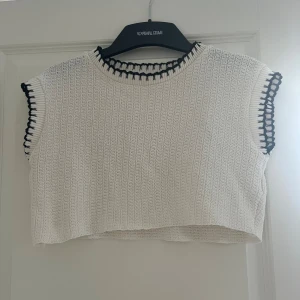 Zara topp - Jättefin stickad topp från Zara i storlek S💗💗