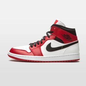Jordan 1 Chicago  - Skriv för fler bilder, använda men bra skick!