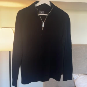 Half zip HM - Half zip snygg svart slim fit 