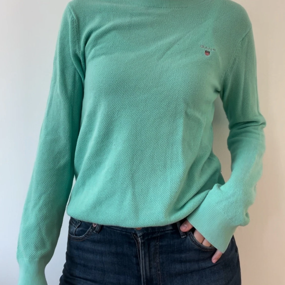Mintgrön tröja med lång ärm