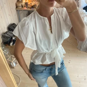 vit blus - Superfin vit blus💗