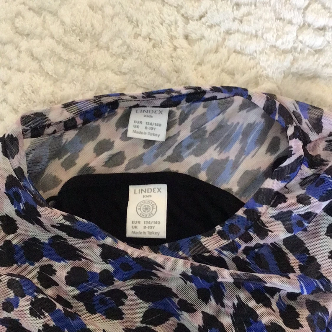 Leopardmönstrad, klänning med svart innerklänning. Lindex - 4