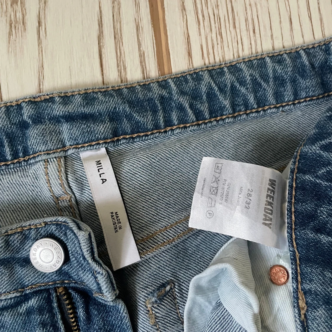 Milla Low bootcut jeans weekday - 91